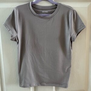 Hollister Gray Tee - small